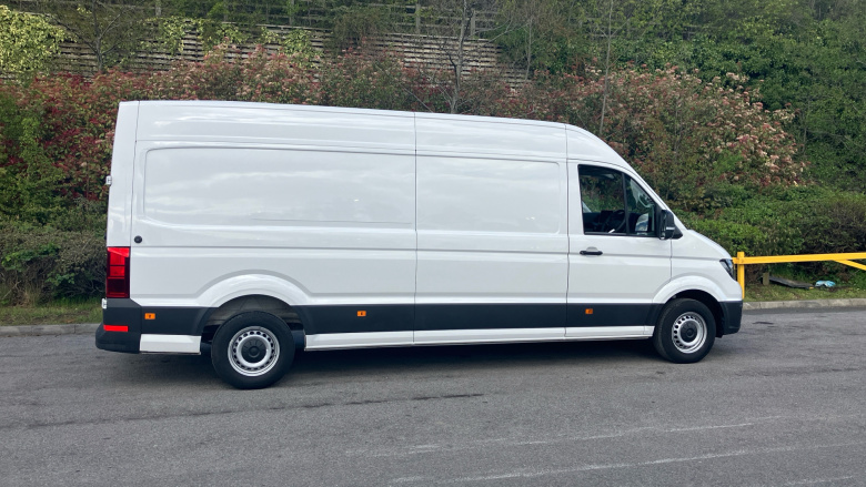 Volkswagen Crafter Cr35 Lwb Diesel 2.0 TDI 140PS Commerce Plus High Roof Van